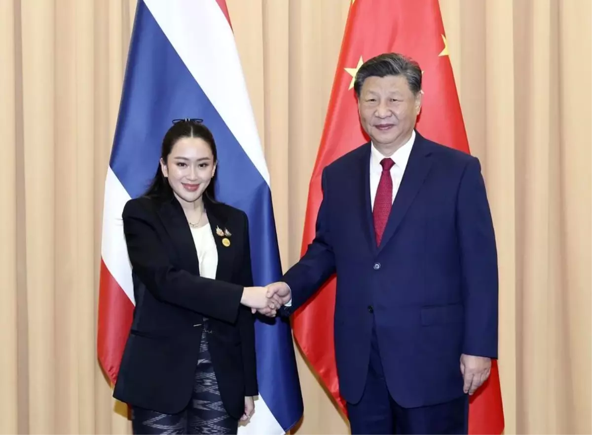 Xi Jinping ve Tayland Başbakanı, Çin-Tayland İşbirliğini Güçlendirdi