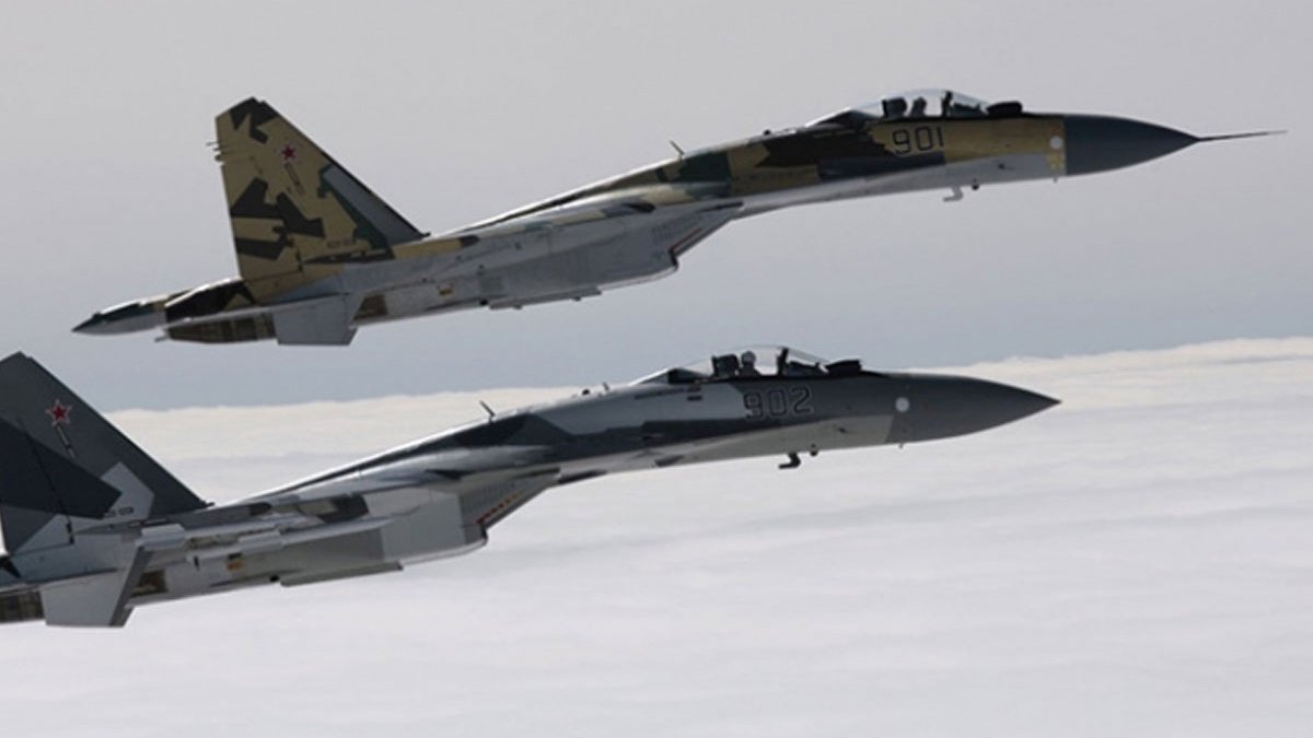 Rus jetleri NATO ülkesine girdi!